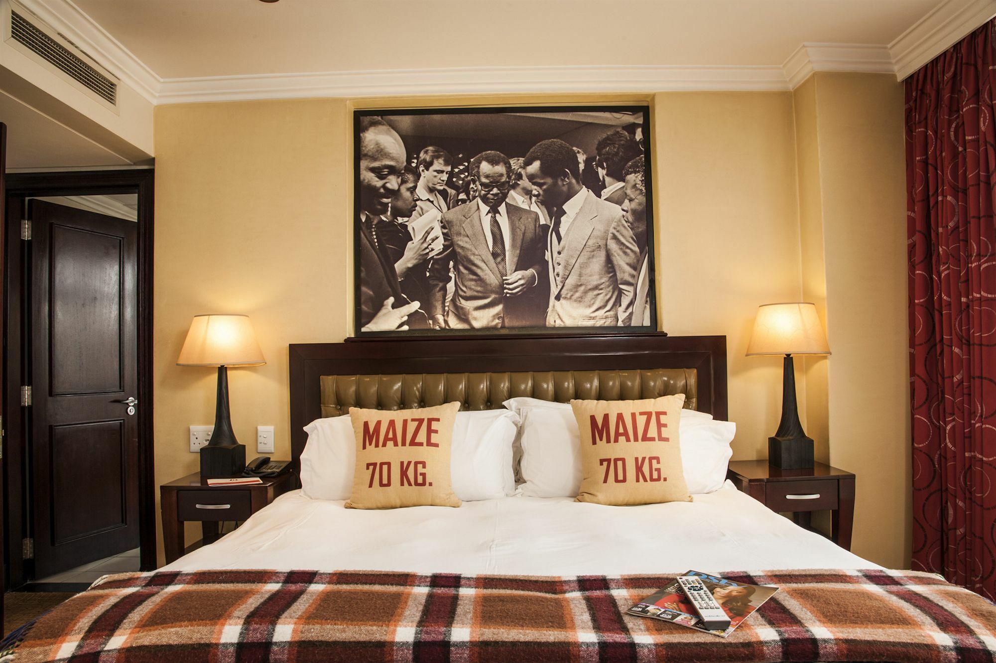 The Soweto Hotel & Conference Centre Εξωτερικό φωτογραφία